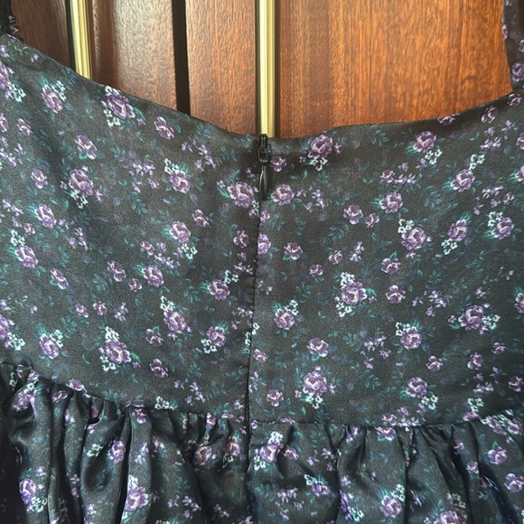 Selkie puff dress size S - Picture 3 of 5